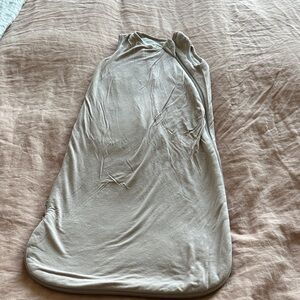 Kyte Baby sleep sack blush pink size 0-6 months 1 tog